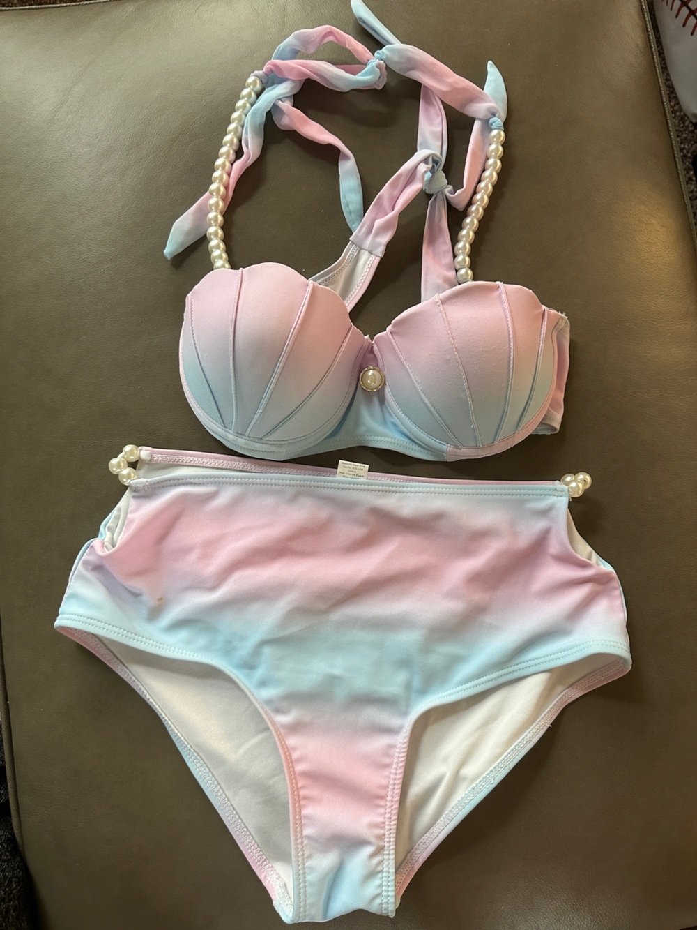 Pastel Gradient Mermaid Bikini Set with Pearl Accents